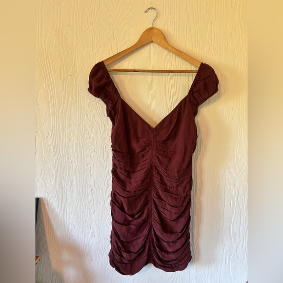 Wilfred Aritzia Brown Veda Ruched Off Shoulder Zip Up Bodycon Contour Mini Dress - Picture 14 of 17